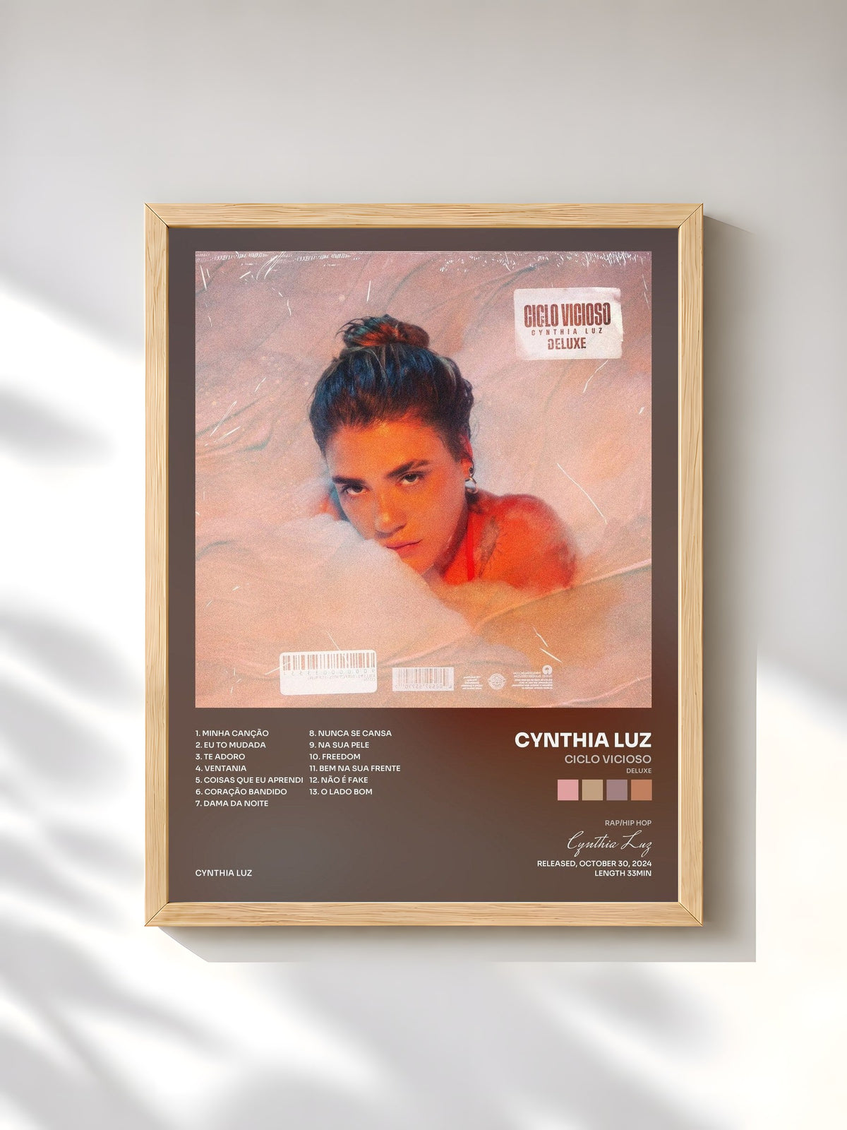 #bois Tableau de l'album Ciclo Vicioso (Deluxe) de Cynthia Luz, cadre en bois brut, imprimé et encadré en France