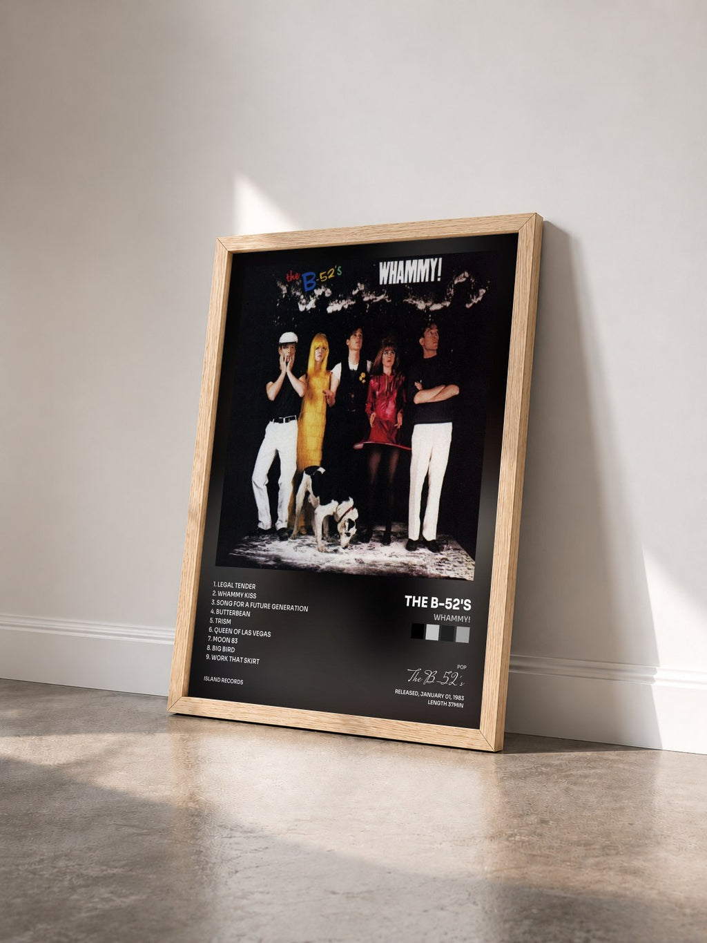 #bois Tableau de l'album Whammy! de The B-52's vu de trois quarts, cadre en bois brut