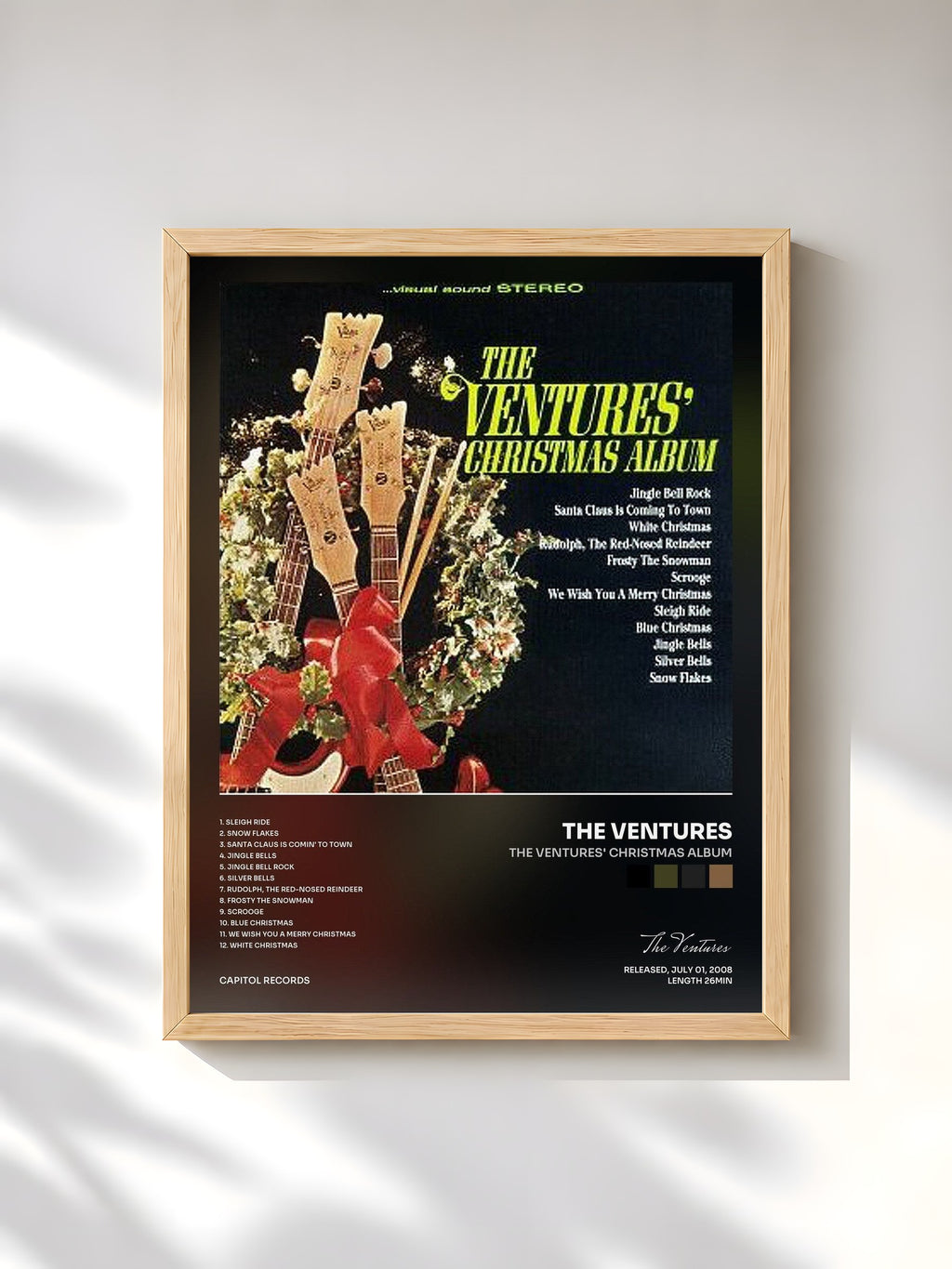 #bois Tableau de l'album The Ventures' Christmas Album de The Ventures, cadre en bois brut, imprimé et encadré en France