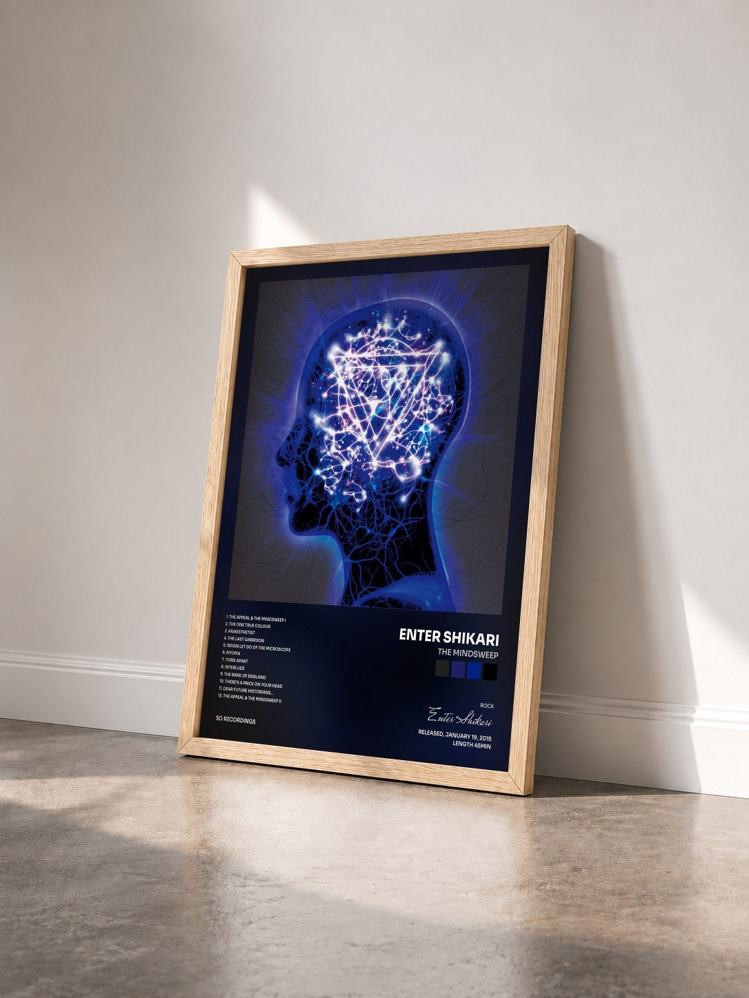 #bois Tableau de l'album The Mindsweep de Enter Shikari vu de trois quarts, cadre en bois brut