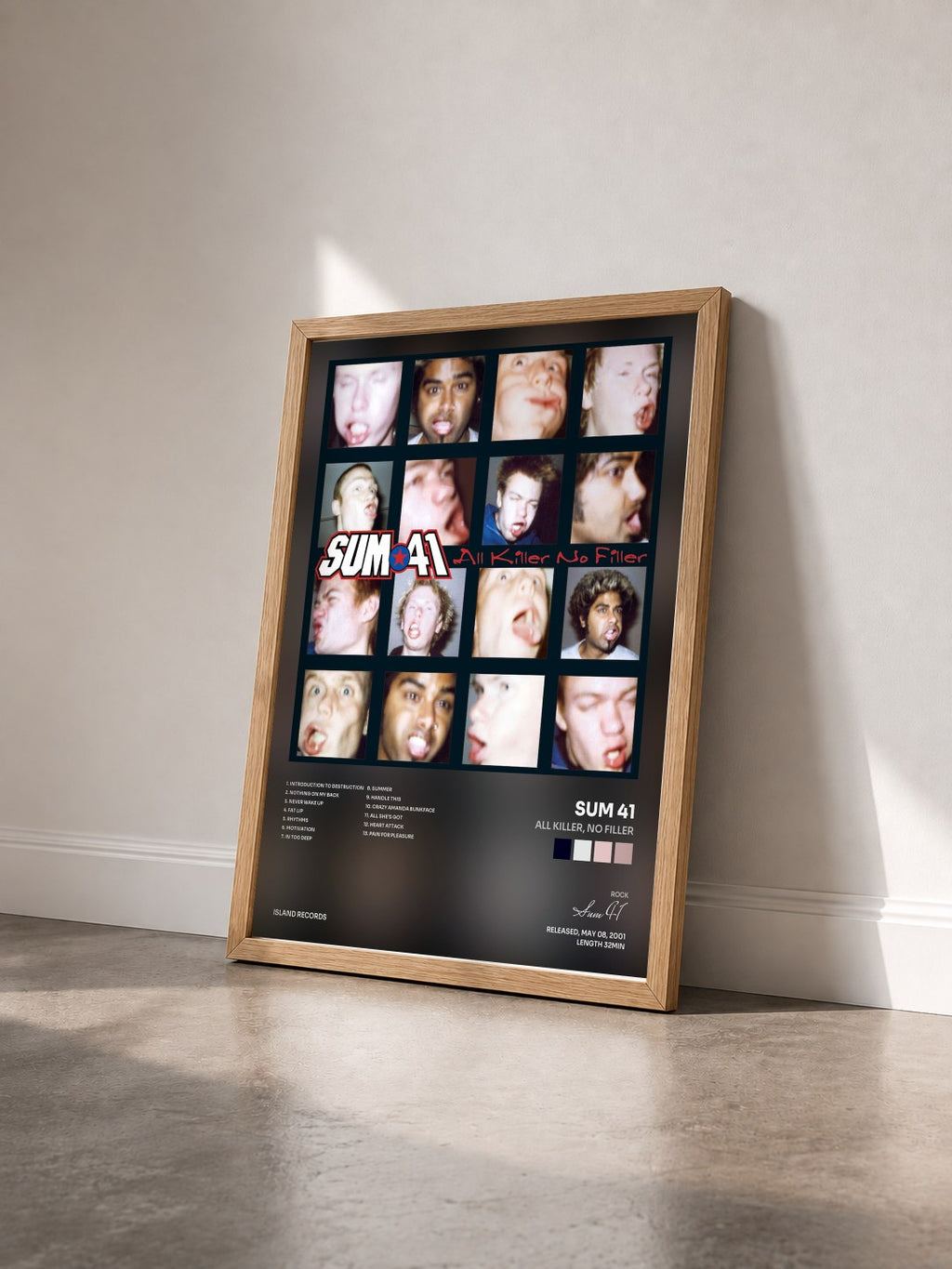 #bois Tableau de l'album All Killer, No Filler de Sum 41 vu de trois quarts, cadre en bois brut