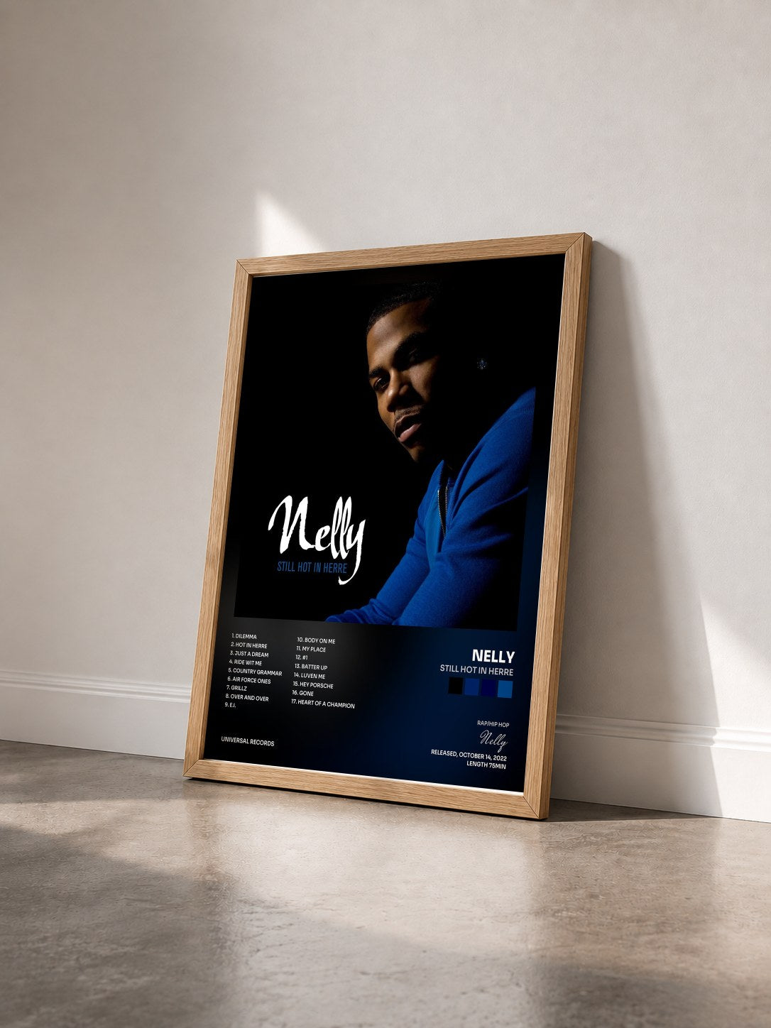 #bois Tableau de l'album Still Hot In Herre de Nelly vu de trois quarts, cadre en bois brut