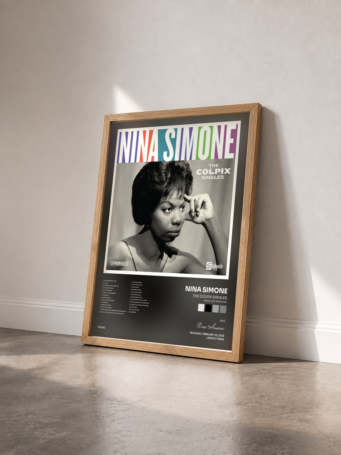 #bois Tableau de l'album The Colpix Singles (Mono; 2017 Remaster) de Nina Simone vu de trois quarts, cadre en bois brut