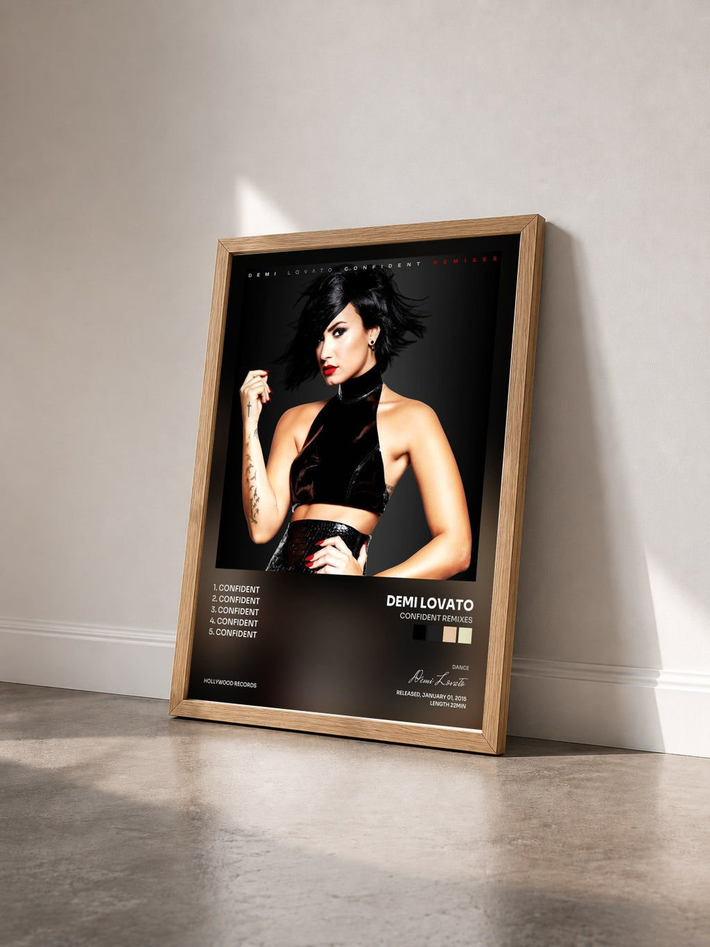 #bois Tableau de l'album Confident Remixes de Demi Lovato vu de trois quarts, cadre en bois brut