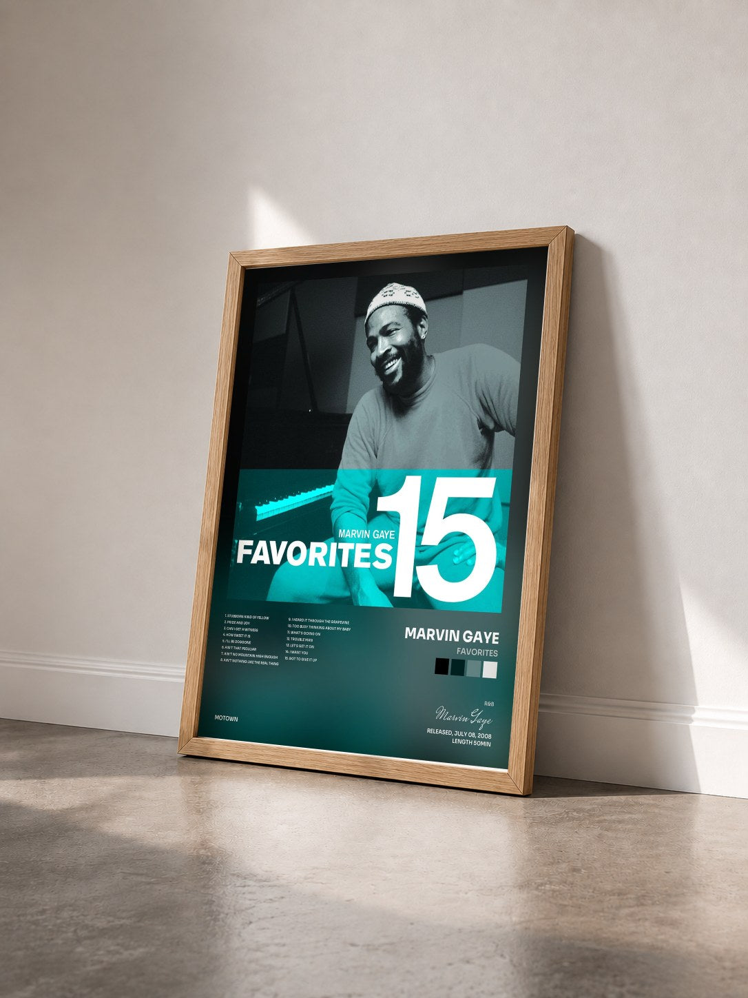 #bois Tableau de l'album Favorites de Marvin Gaye vu de trois quarts, cadre en bois brut
