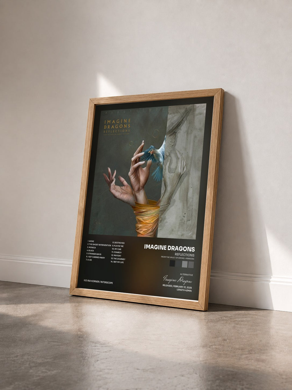 #bois Tableau de l'album Reflections (From The Vault Of Smoke + Mirrors) de Imagine Dragons vu de trois quarts, cadre en bois brut