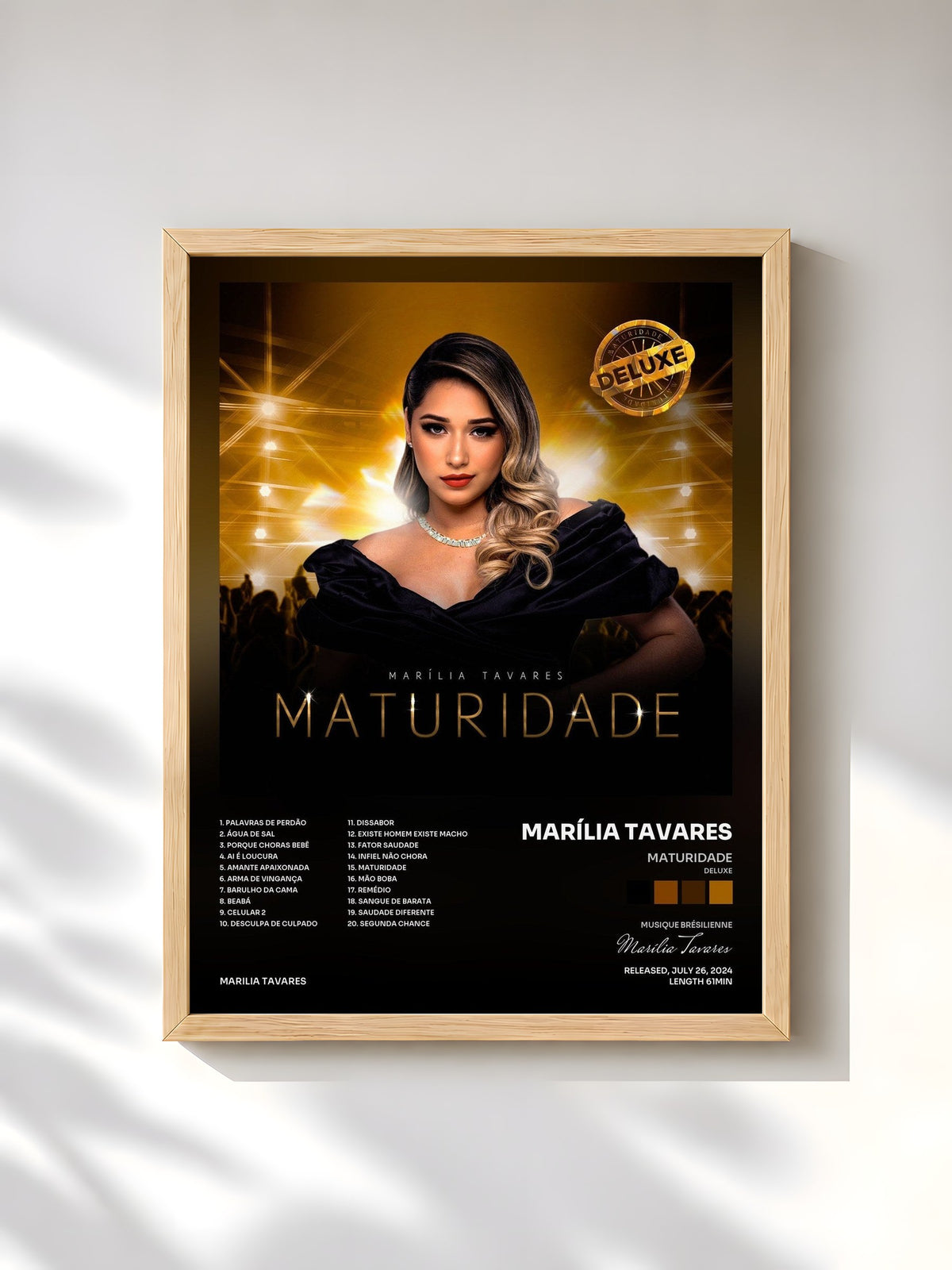 #bois Tableau de l'album Maturidade (Deluxe) de Marília Tavares, cadre en bois brut, imprimé et encadré en France