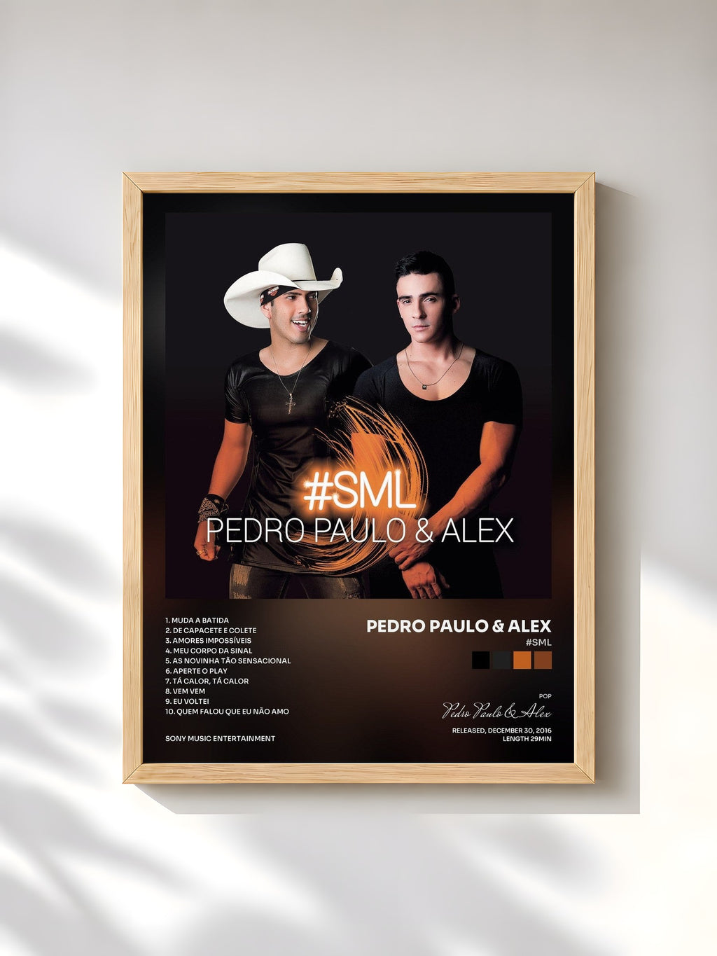 #bois Tableau de l'album #SML de Pedro Paulo & Alex, cadre en bois brut, imprimé et encadré en France