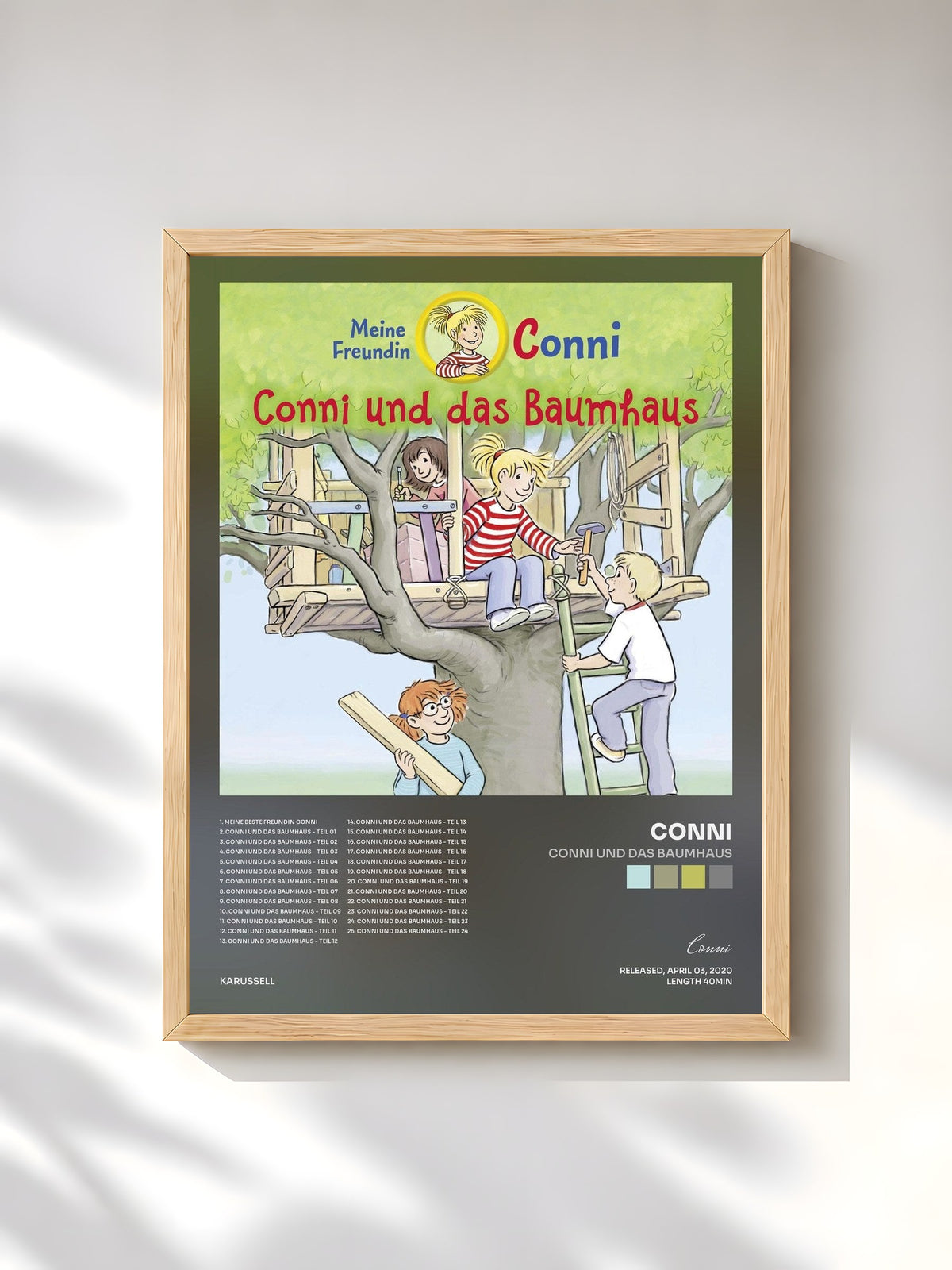 #bois Tableau de l'album Conni und das Baumhaus de Conni, cadre en bois brut, imprimé et encadré en France