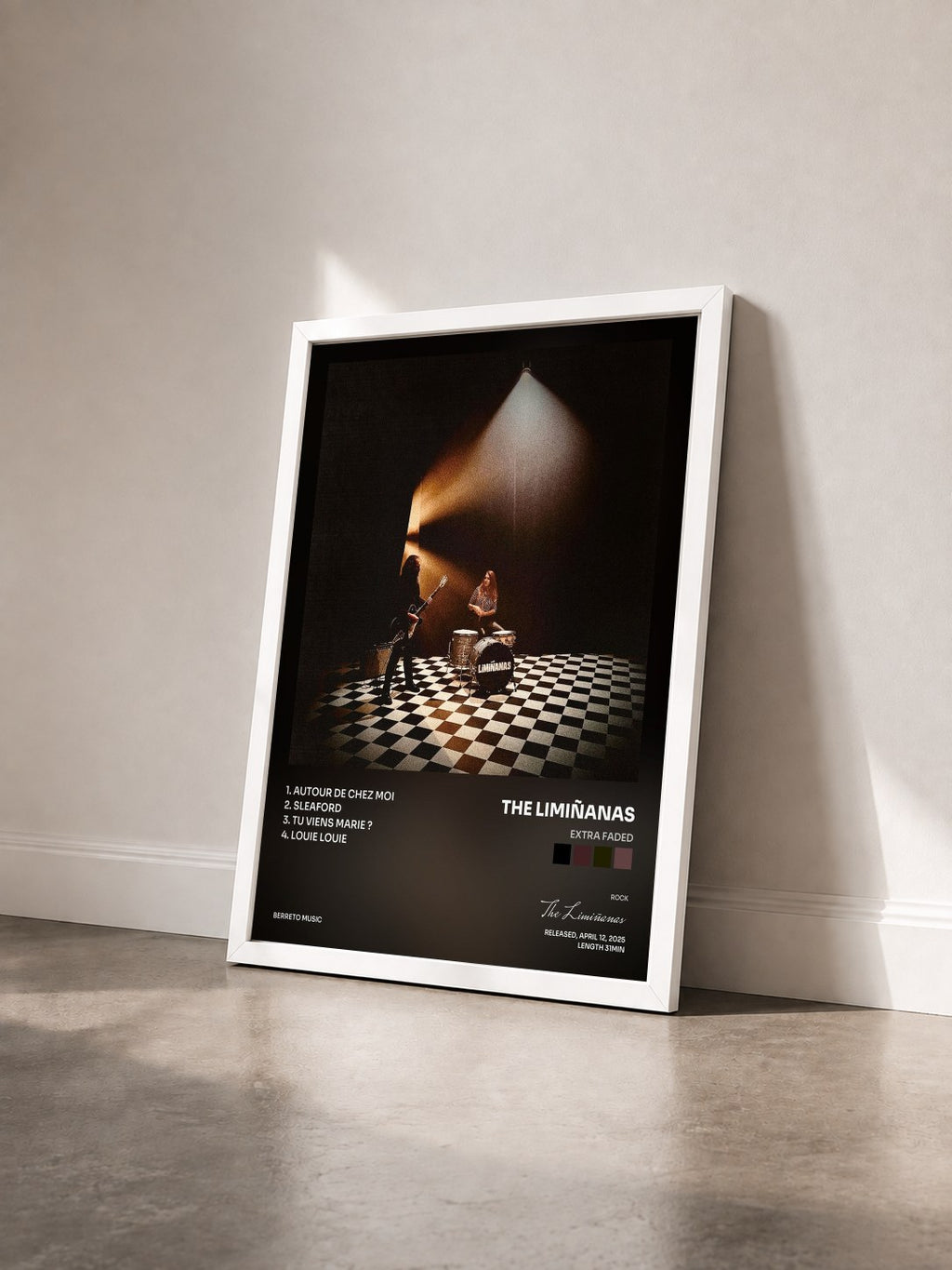 #blanc Tableau de l'album Extra Faded de The Limiñanas vu de trois quarts, cadre blanc