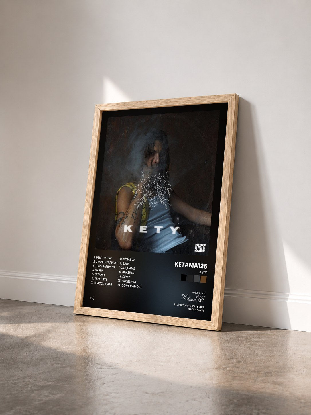 #bois Tableau de l'album KETY de Ketama126 vu de trois quarts, cadre en bois brut