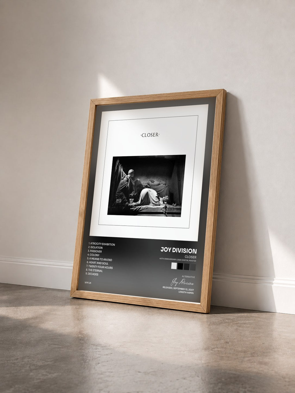 #bois Tableau de l'album Closer (40th Anniversary; 2020 Digital Master) de Joy Division vu de trois quarts, cadre en bois brut