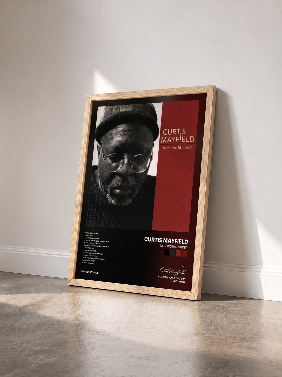 #bois Tableau de l'album New World Order de Curtis Mayfield vu de trois quarts, cadre en bois brut