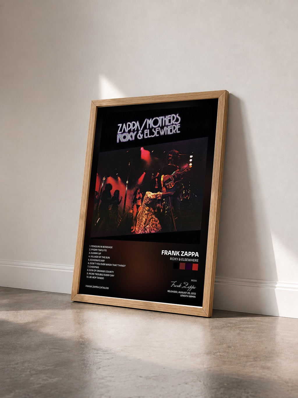 #bois Tableau de l'album Roxy & Elsewhere de Frank Zappa vu de trois quarts, cadre en bois brut