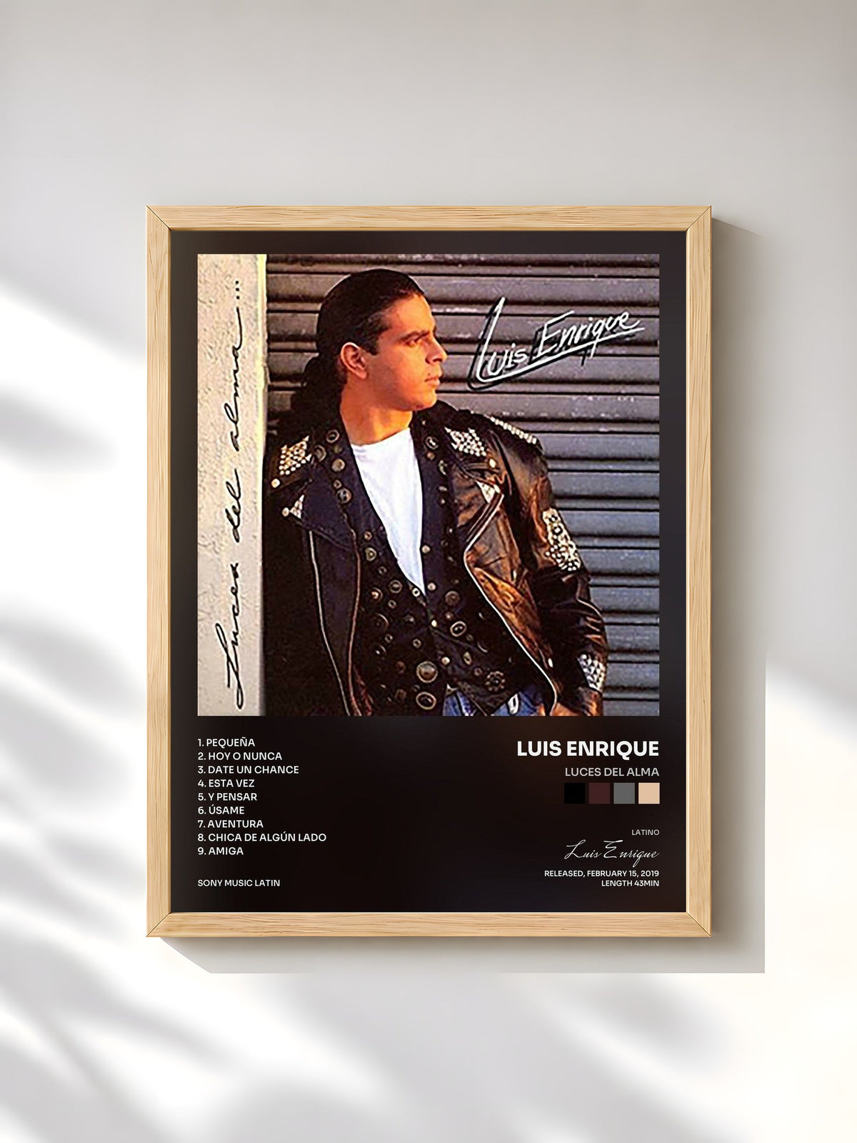 #bois Tableau de l'album Luces del Alma de Luis Enrique, cadre en bois brut, imprimé et encadré en France