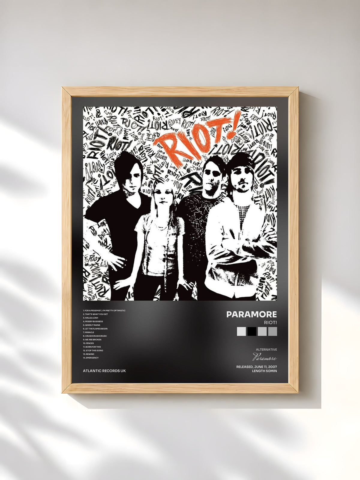 #bois Tableau de l'album Riot! de Paramore, cadre en bois brut, imprimé et encadré en France