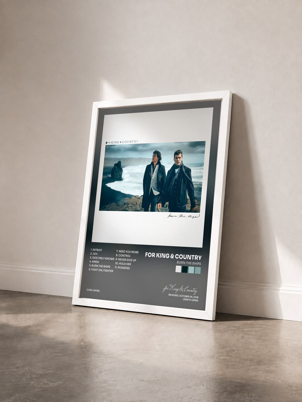 #blanc Tableau de l'album Burn The Ships de for King & Country vu de trois quarts, cadre blanc