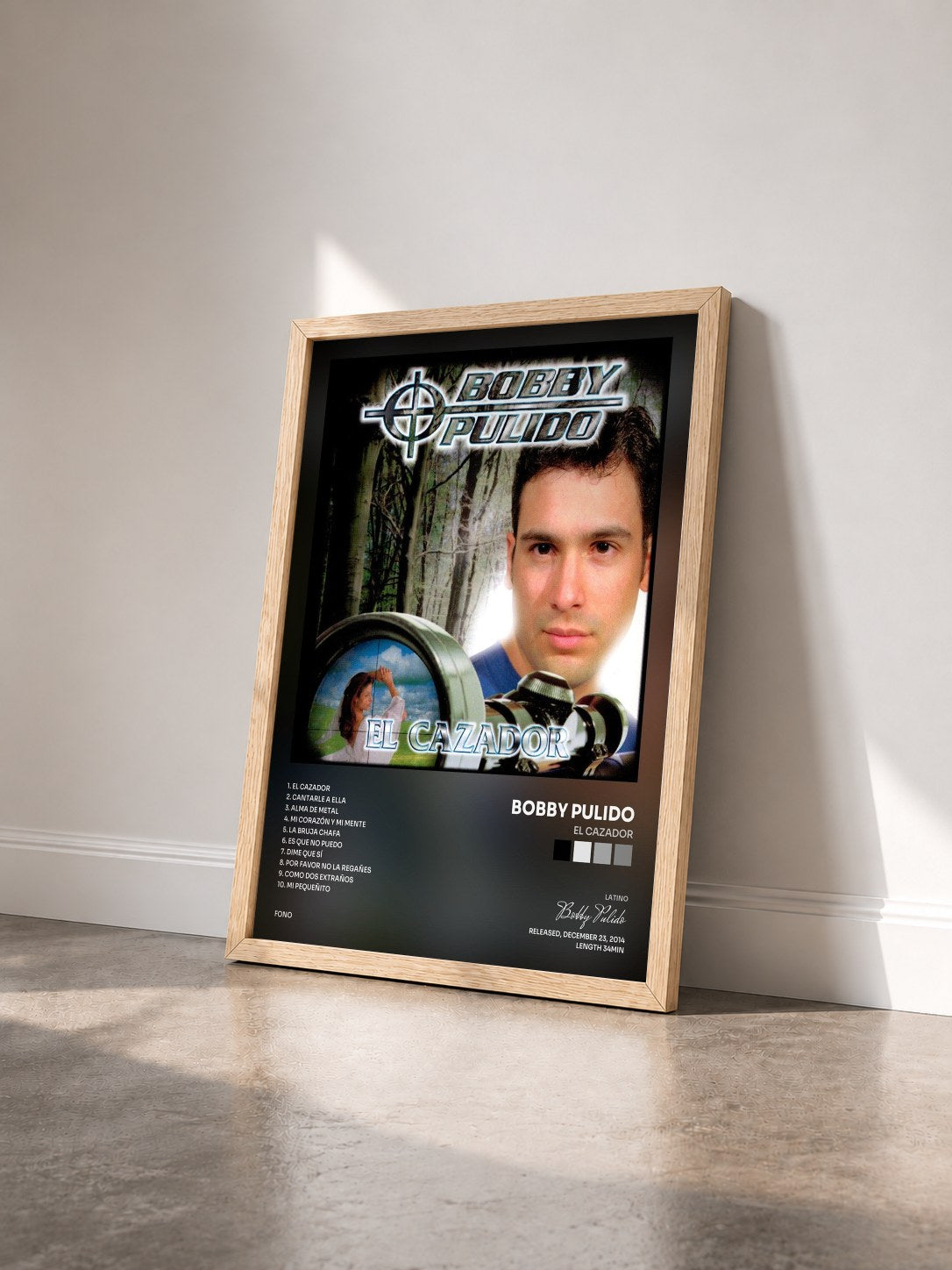#bois Tableau de l'album El Cazador de Bobby Pulido vu de trois quarts, cadre en bois brut