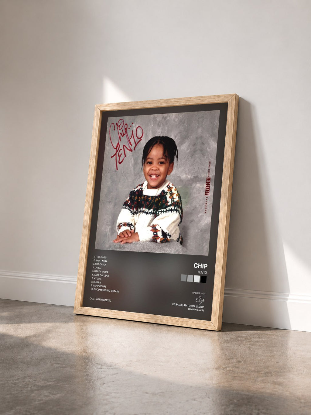 #bois Tableau de l'album TEN10 de Chip vu de trois quarts, cadre en bois brut