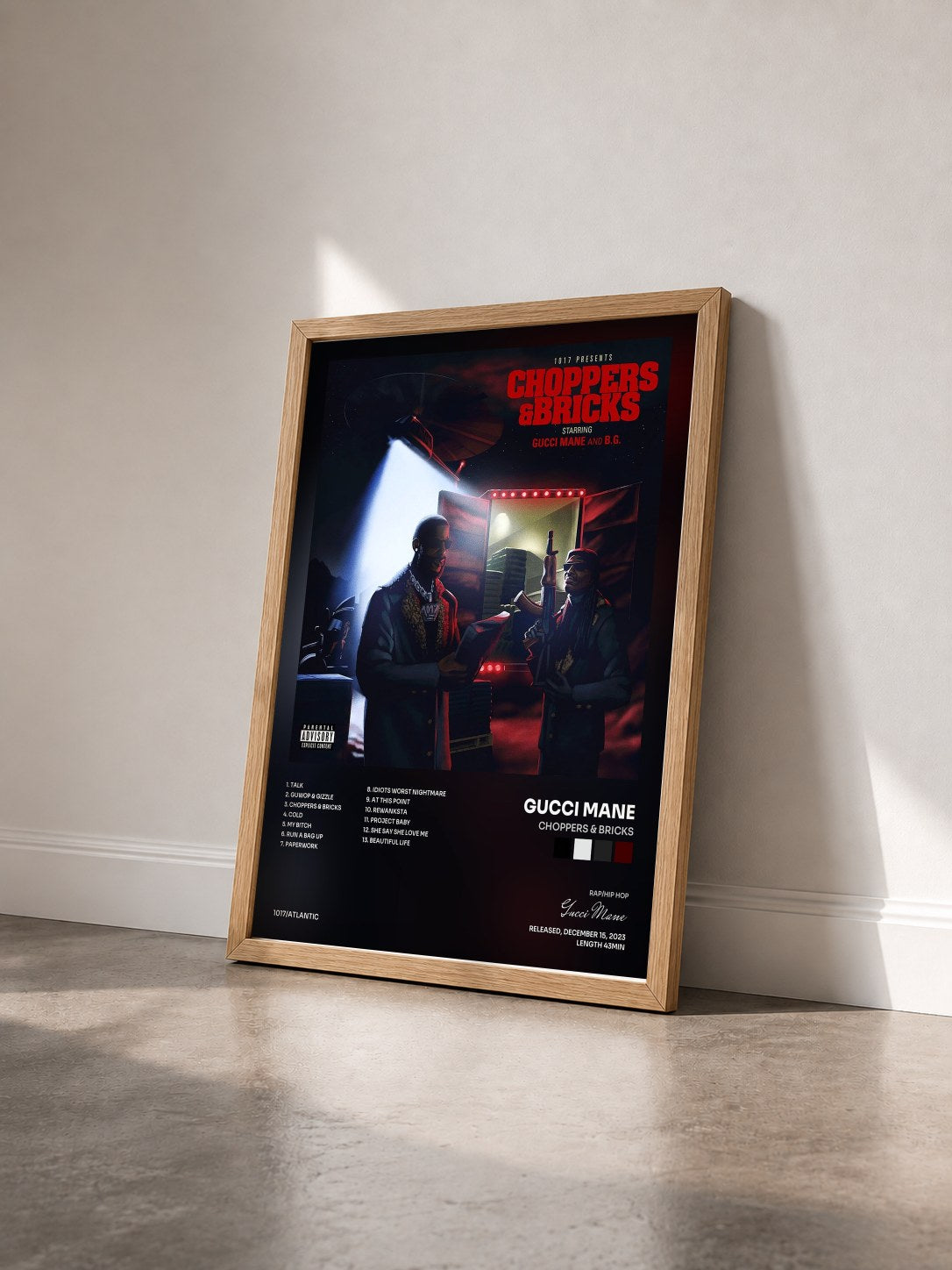 #bois Tableau de l'album Choppers & Bricks de Gucci Mane vu de trois quarts, cadre en bois brut