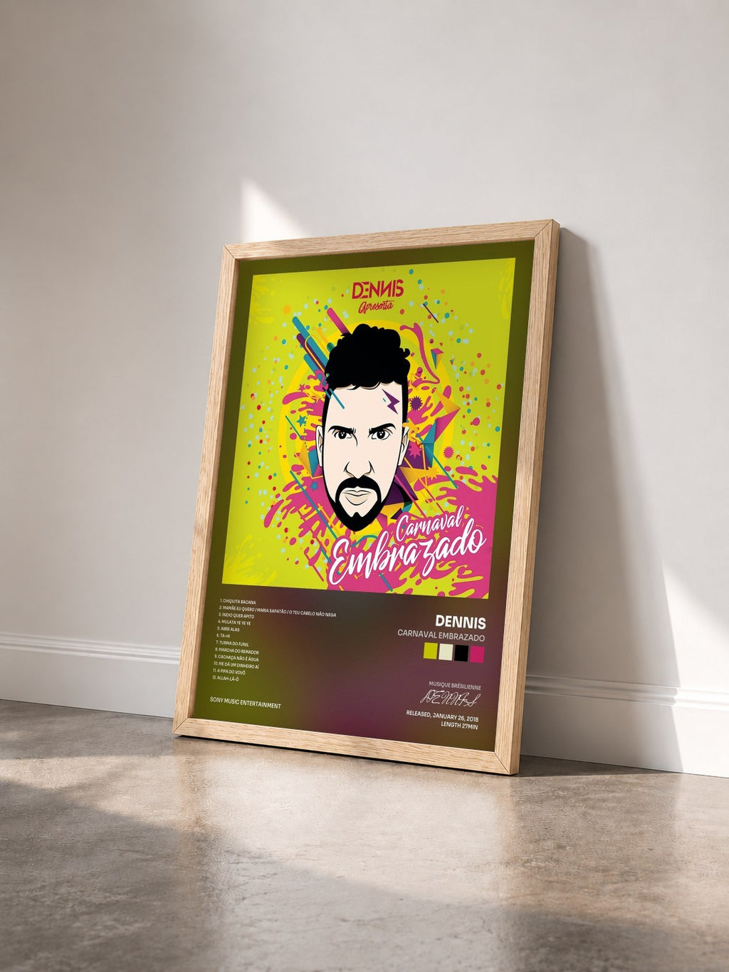 #bois Tableau de l'album Carnaval Embrazado de DENNIS vu de trois quarts, cadre en bois brut