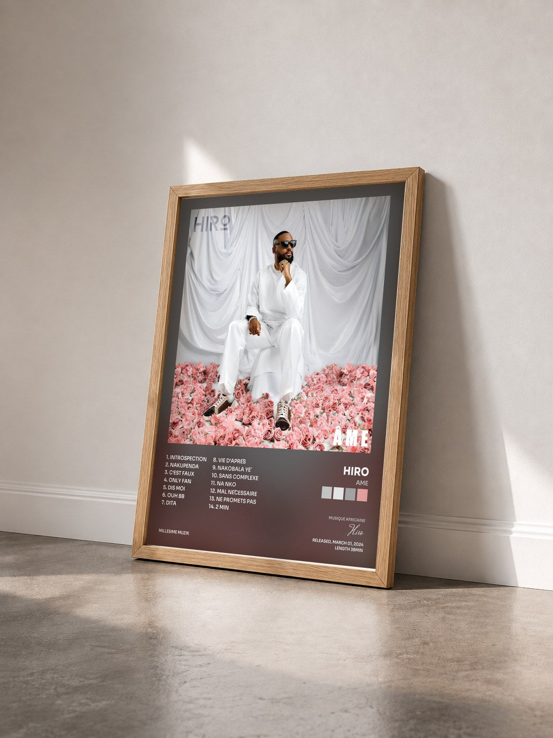 #bois Tableau de l'album Ame de Hiro vu de trois quarts, cadre en bois brut