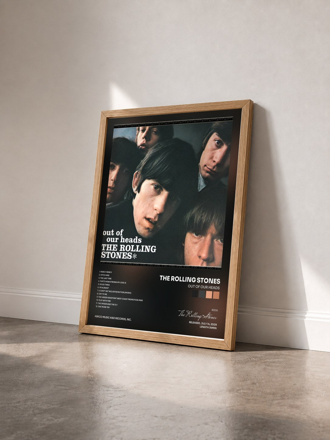 #bois Tableau de l'album Out Of Our Heads de The Rolling Stones vu de trois quarts, cadre en bois brut