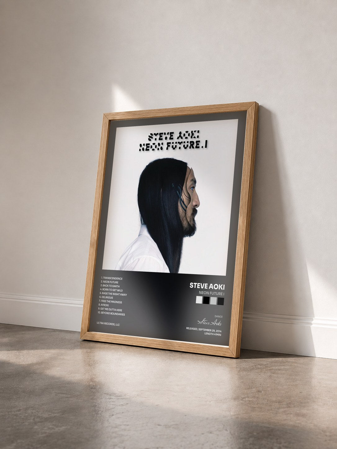 #bois Tableau de l'album Neon Future I de Steve Aoki vu de trois quarts, cadre en bois brut