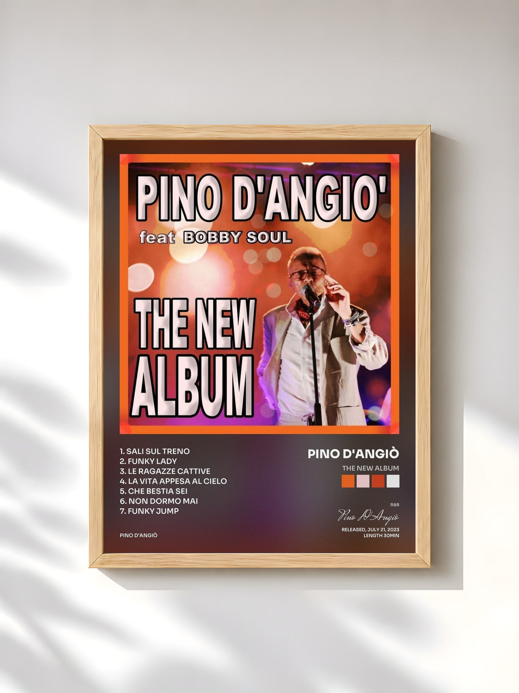 #bois Tableau de l'album THE NEW ALBUM de Pino D'Angiò, cadre en bois brut, imprimé et encadré en France
