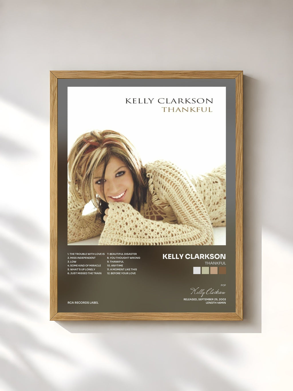 #bois Tableau de l'album Thankful de Kelly Clarkson, cadre en bois brut, imprimé et encadré en France