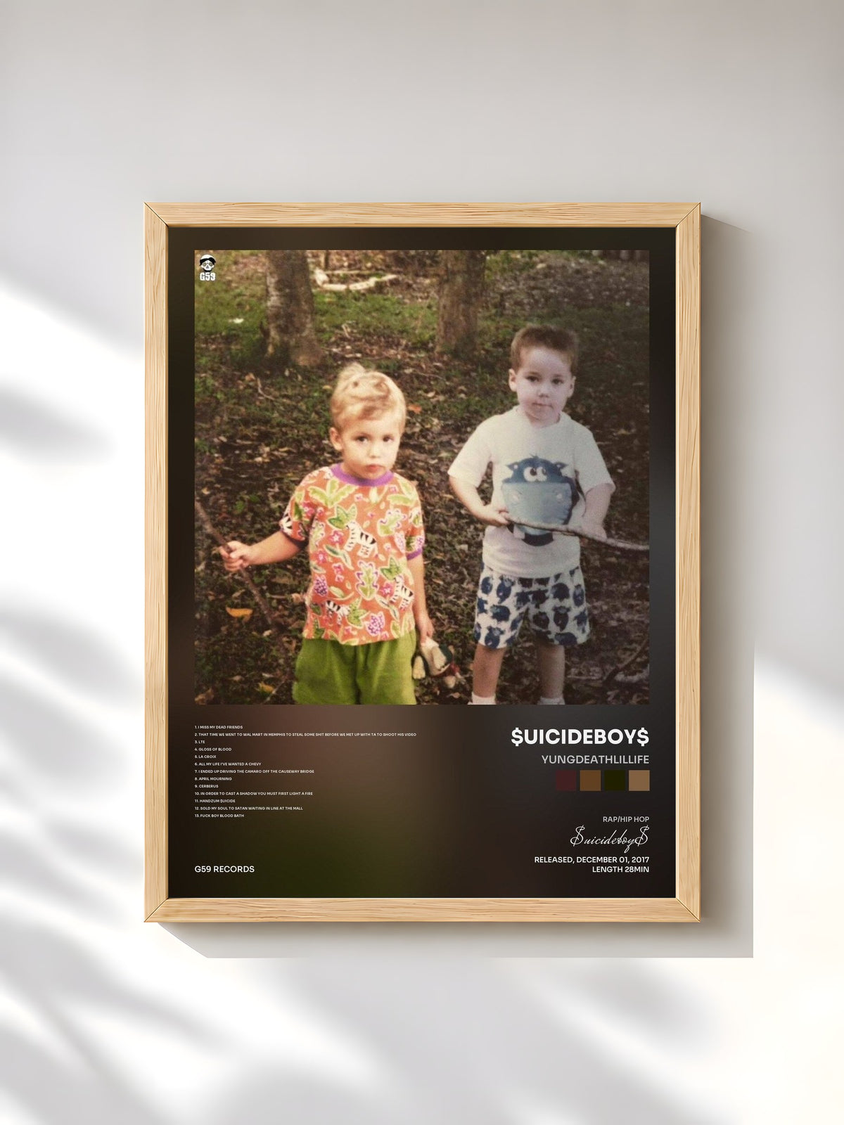 #bois Tableau de l'album YUNGDEATHLILLIFE de $uicideboy$, cadre en bois brut, imprimé et encadré en France