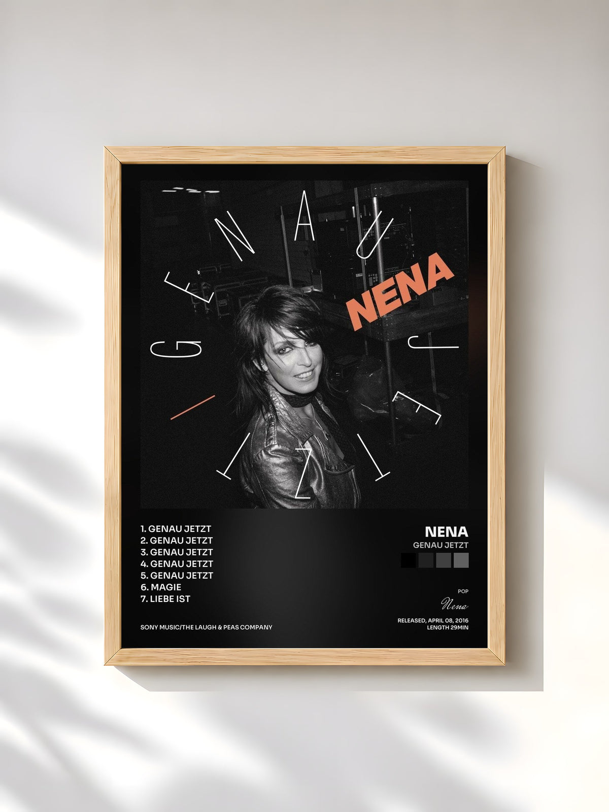 #bois Tableau de l'album Genau Jetzt de Nena, cadre en bois brut, imprimé et encadré en France
