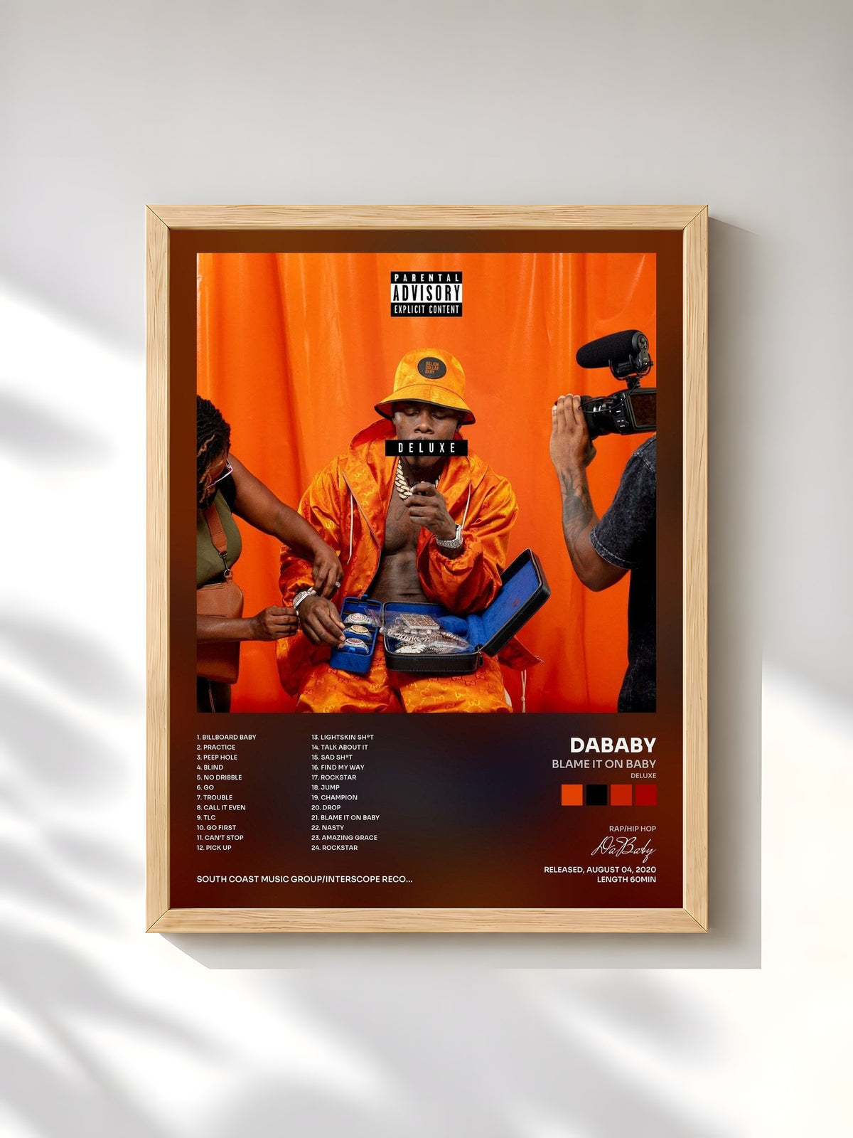 #bois Tableau de l'album BLAME IT ON BABY (DELUXE) de DaBaby, cadre en bois brut, imprimé et encadré en France