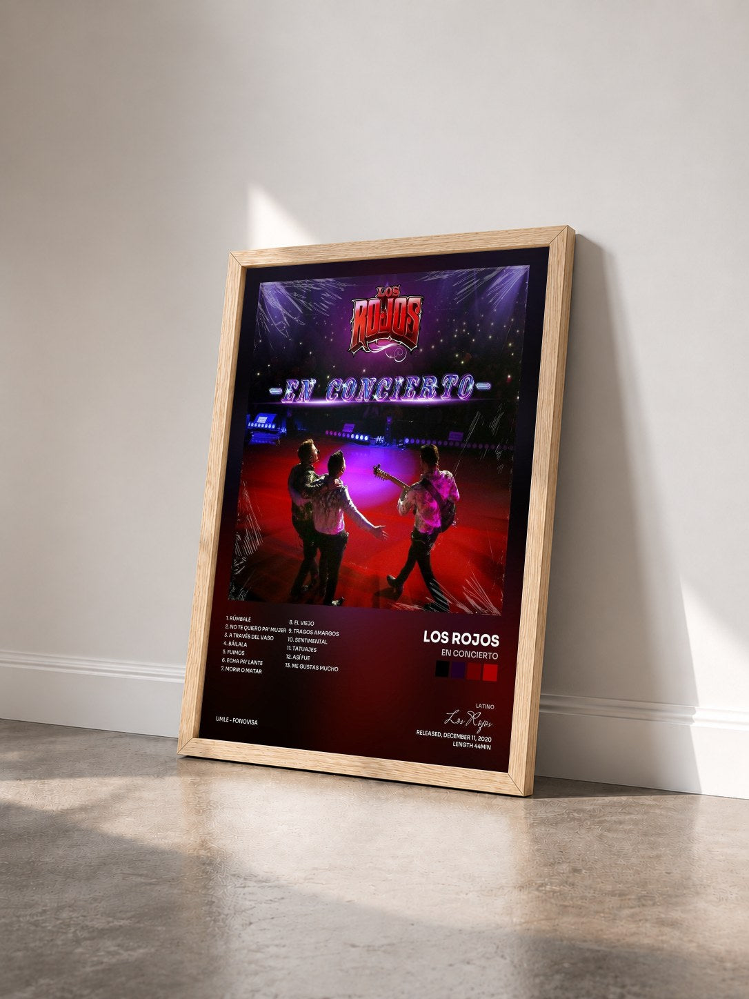 #bois Tableau de l'album En Concierto de Los Rojos vu de trois quarts, cadre en bois brut