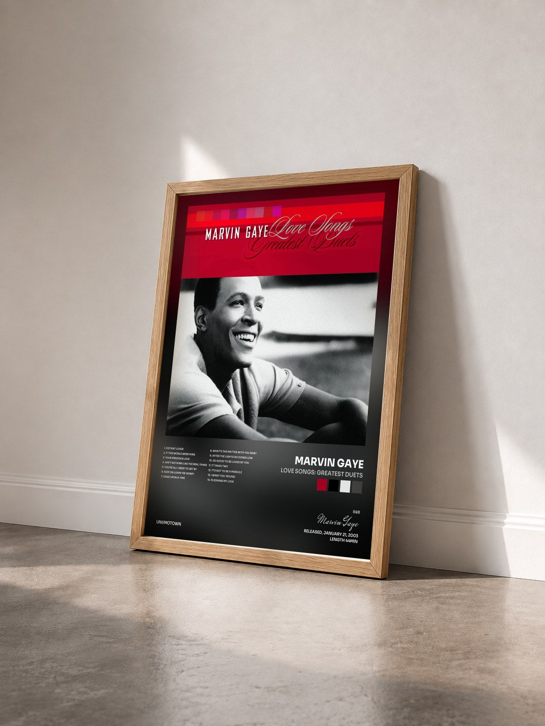 #bois Tableau de l'album Love Songs: Greatest Duets de Marvin Gaye vu de trois quarts, cadre en bois brut