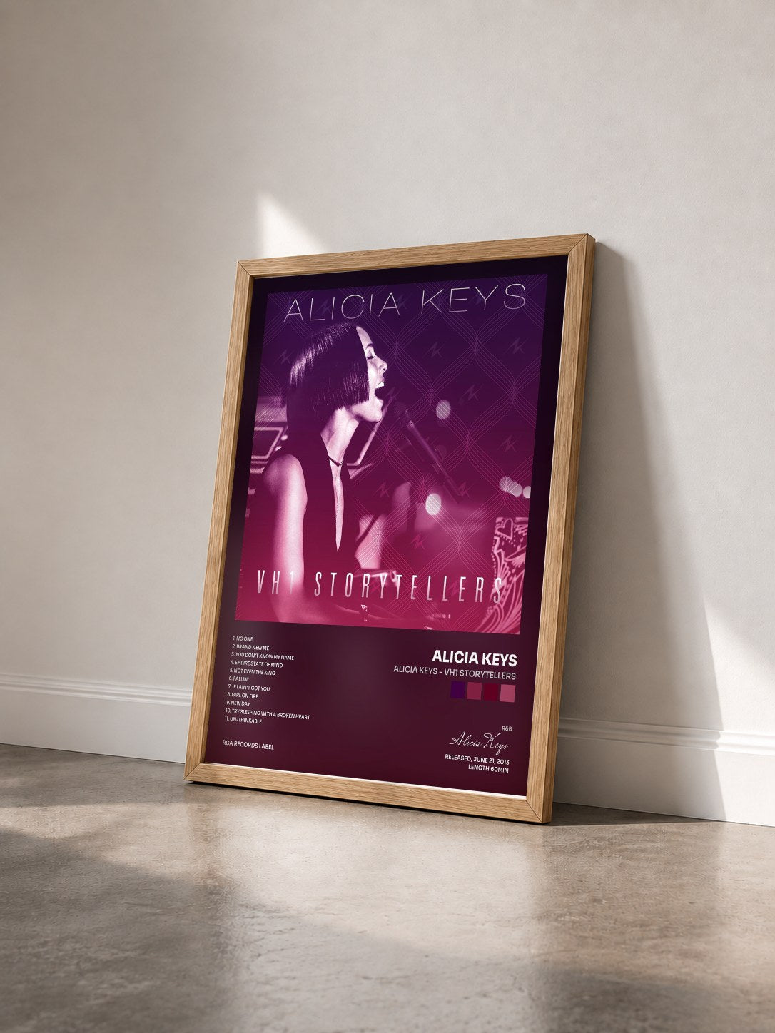 #bois Tableau de l'album Alicia Keys - VH1 Storytellers de Alicia Keys vu de trois quarts, cadre en bois brut