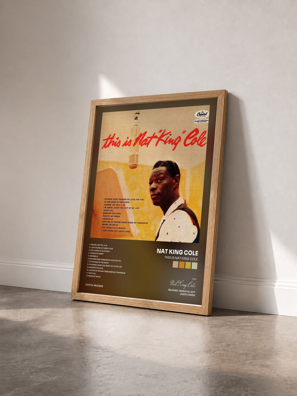 #bois Tableau de l'album This Is Nat King Cole de Nat King Cole vu de trois quarts, cadre en bois brut