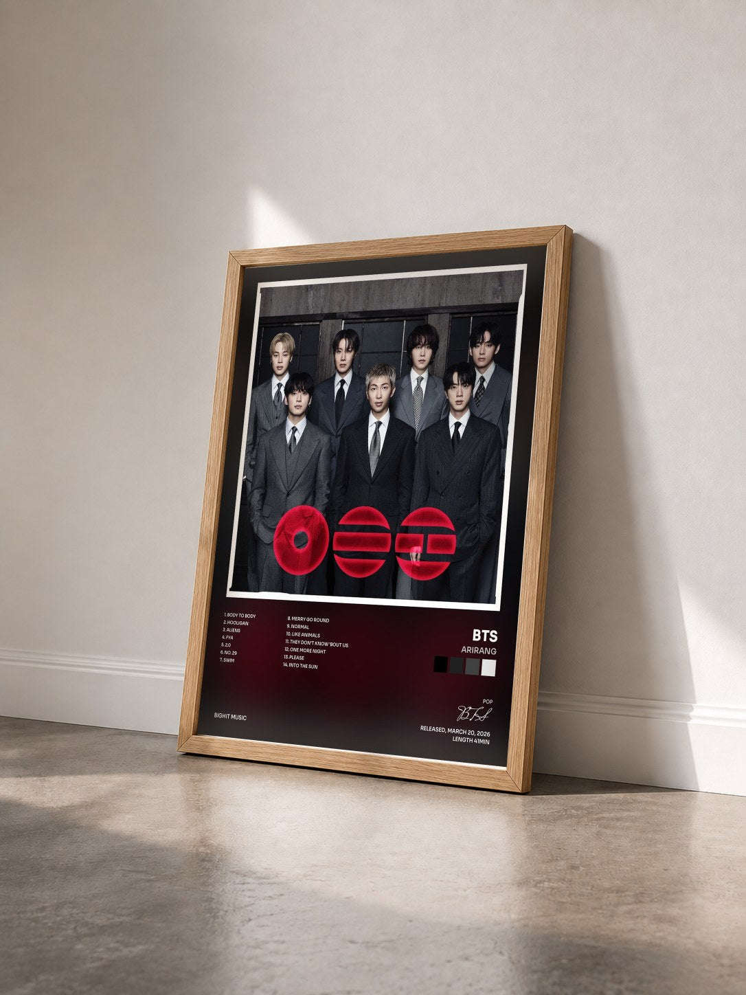 #bois Tableau de l'album ARIRANG de BTS vu de trois quarts, cadre en bois brut