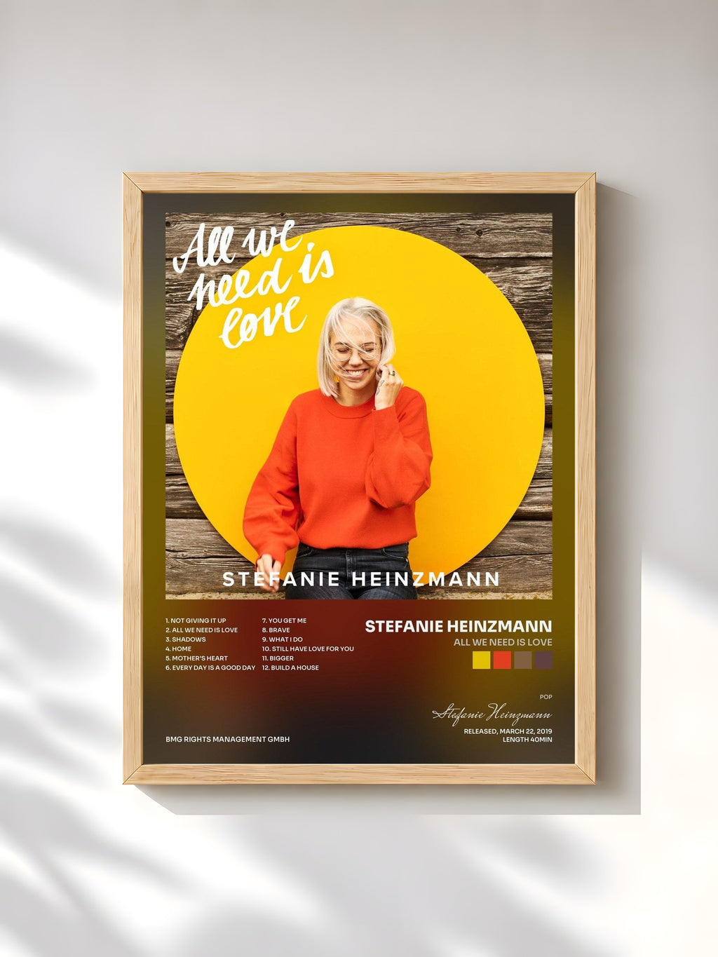 #bois Tableau de l'album All We Need Is Love de Stefanie Heinzmann, cadre en bois brut, imprimé et encadré en France