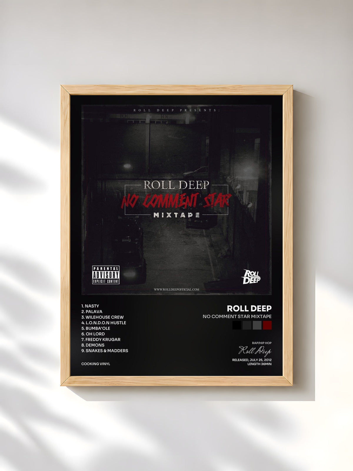 #bois Tableau de l'album No Comment Star Mixtape de Roll Deep, cadre en bois brut, imprimé et encadré en France
