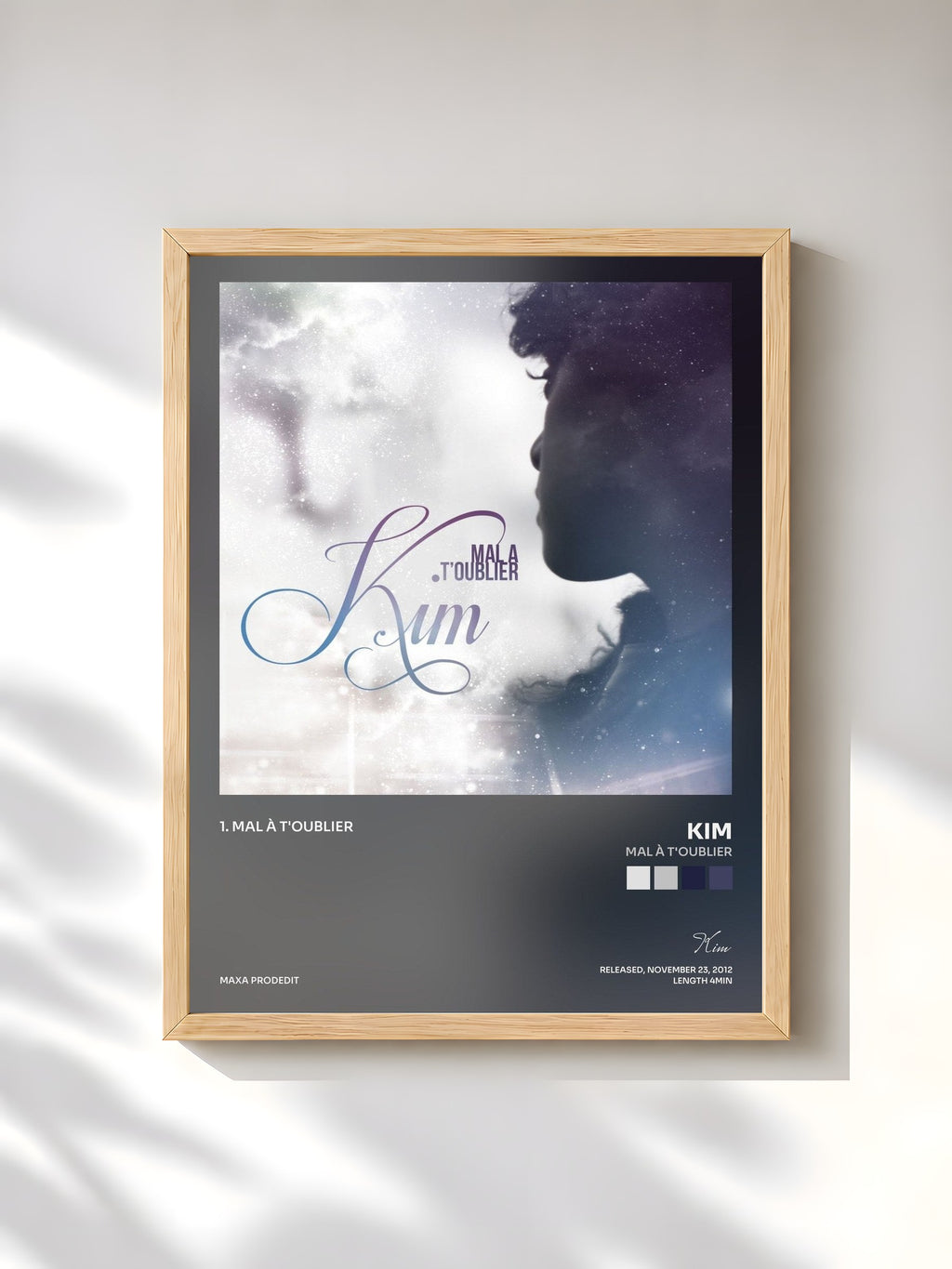 #bois Tableau de l'album Mal à t'oublier de Kim, cadre en bois brut, imprimé et encadré en France