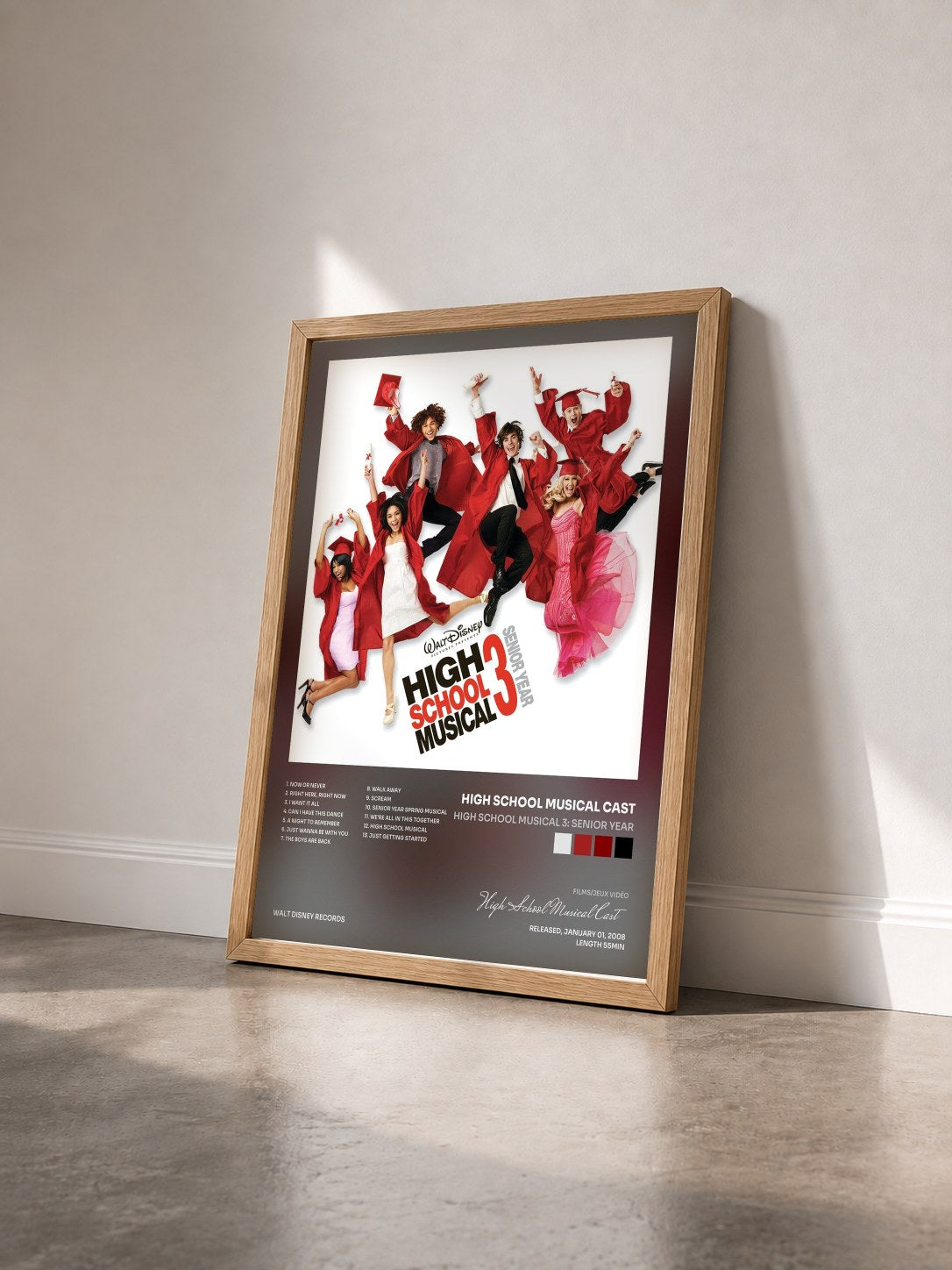 #bois Tableau de l'album High School Musical 3: Senior Year de High School Musical Cast vu de trois quarts, cadre en bois brut