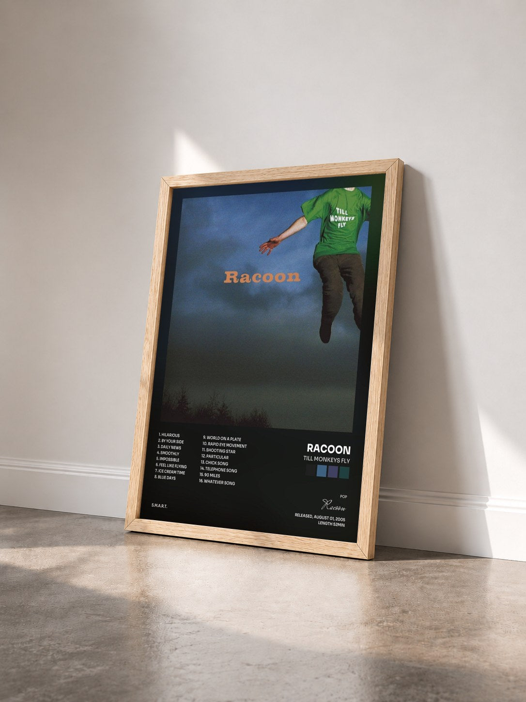 #bois Tableau de l'album Till Monkeys Fly de Racoon vu de trois quarts, cadre en bois brut