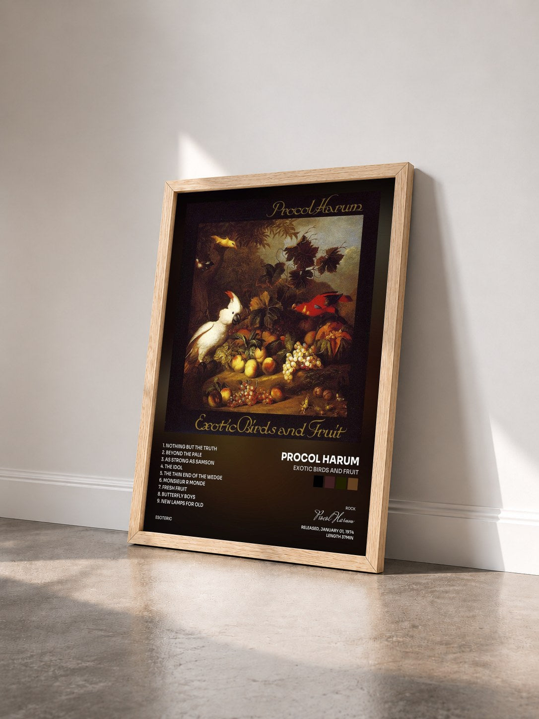 #bois Tableau de l'album Exotic Birds and Fruit de Procol Harum vu de trois quarts, cadre en bois brut