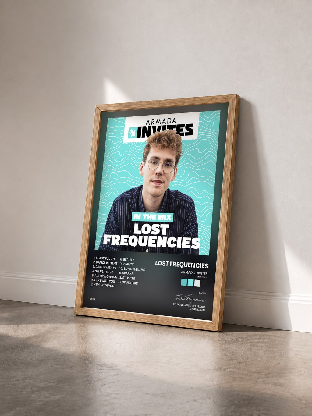 #bois Tableau de l'album Armada Invites (In The Mix): Lost Frequencies de Lost Frequencies vu de trois quarts, cadre en bois brut