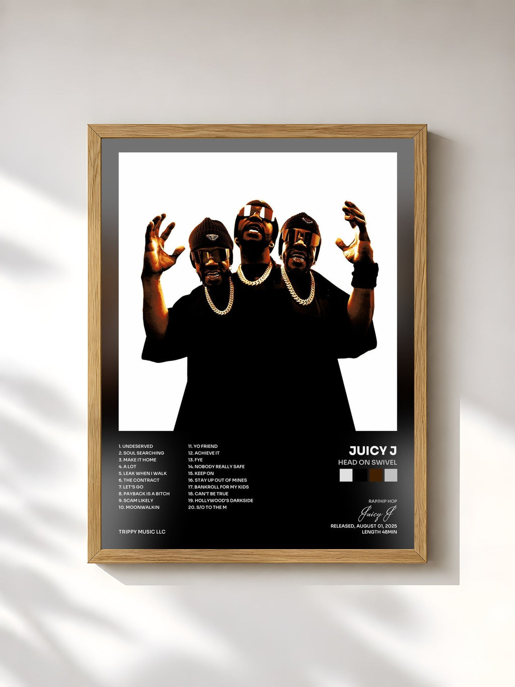 #bois Tableau de l'album Head On Swivel de Juicy J, cadre en bois brut, imprimé et encadré en France