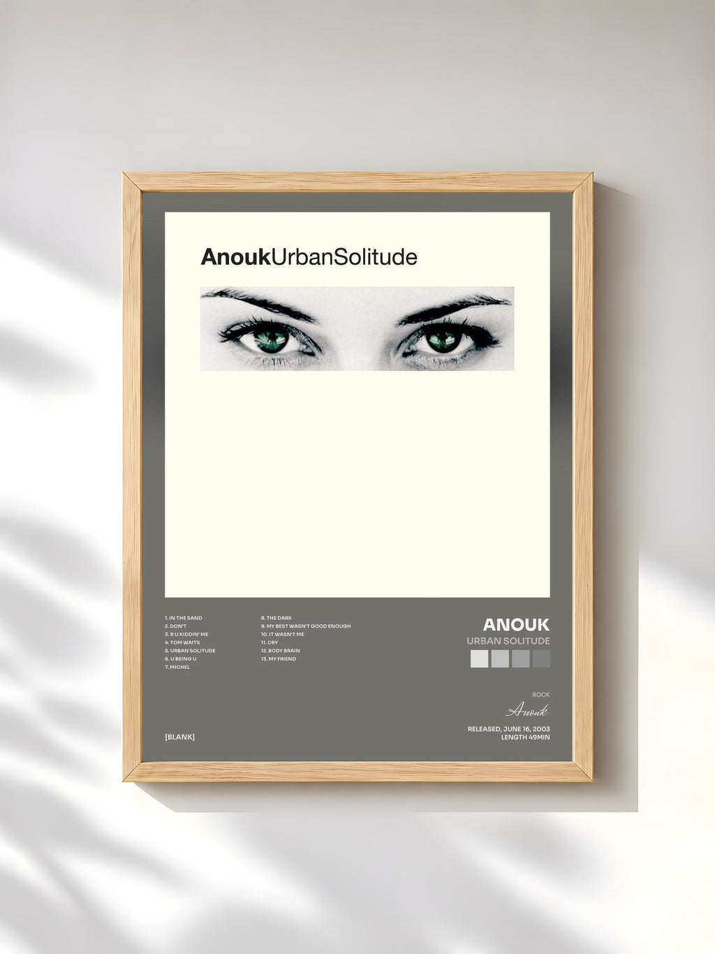 #bois Tableau de l'album Urban Solitude de Anouk, cadre en bois brut, imprimé et encadré en France