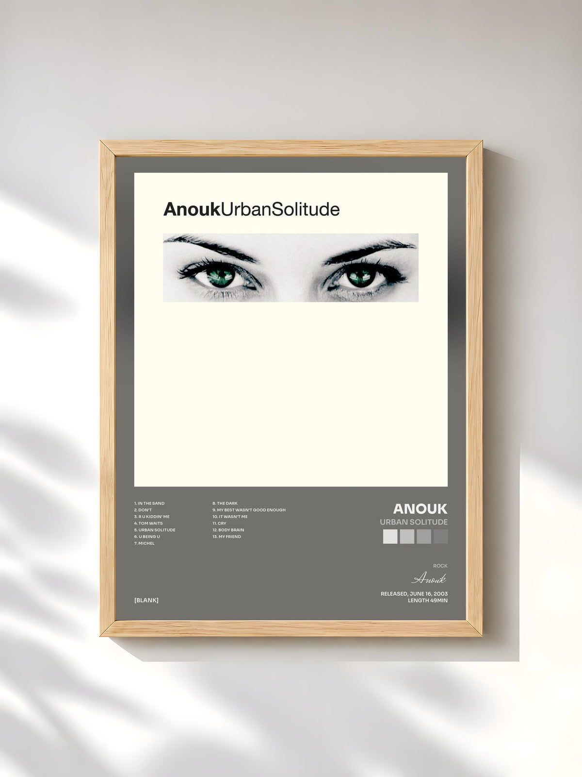 #bois Tableau de l'album Urban Solitude de Anouk, cadre en bois brut, imprimé et encadré en France