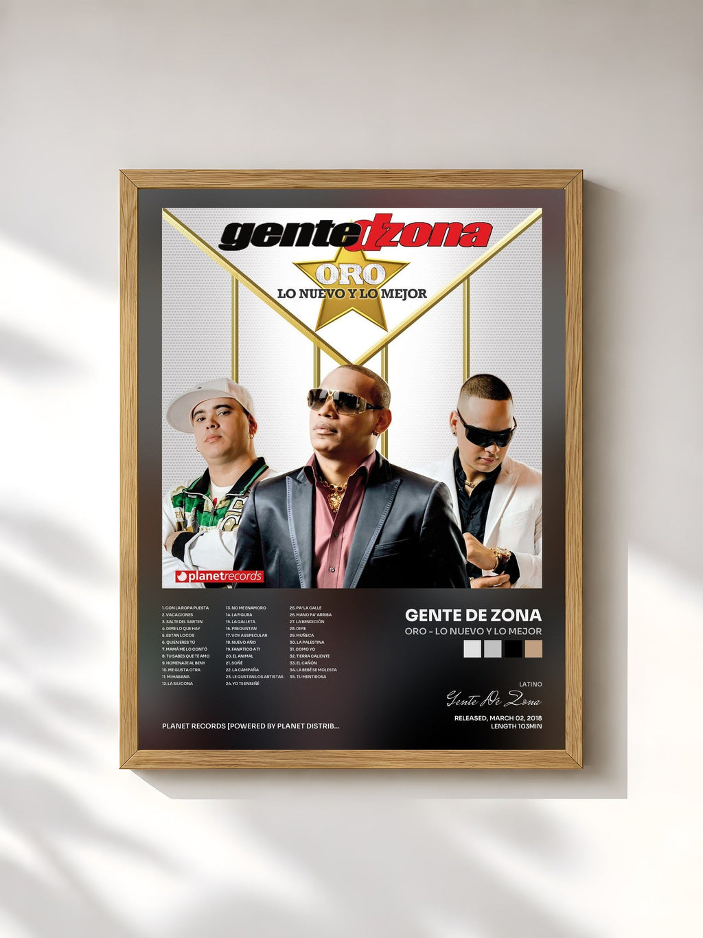 #bois Tableau de l'album Oro - Lo Nuevo y Lo Mejor de Gente De Zona, cadre en bois brut, imprimé et encadré en France