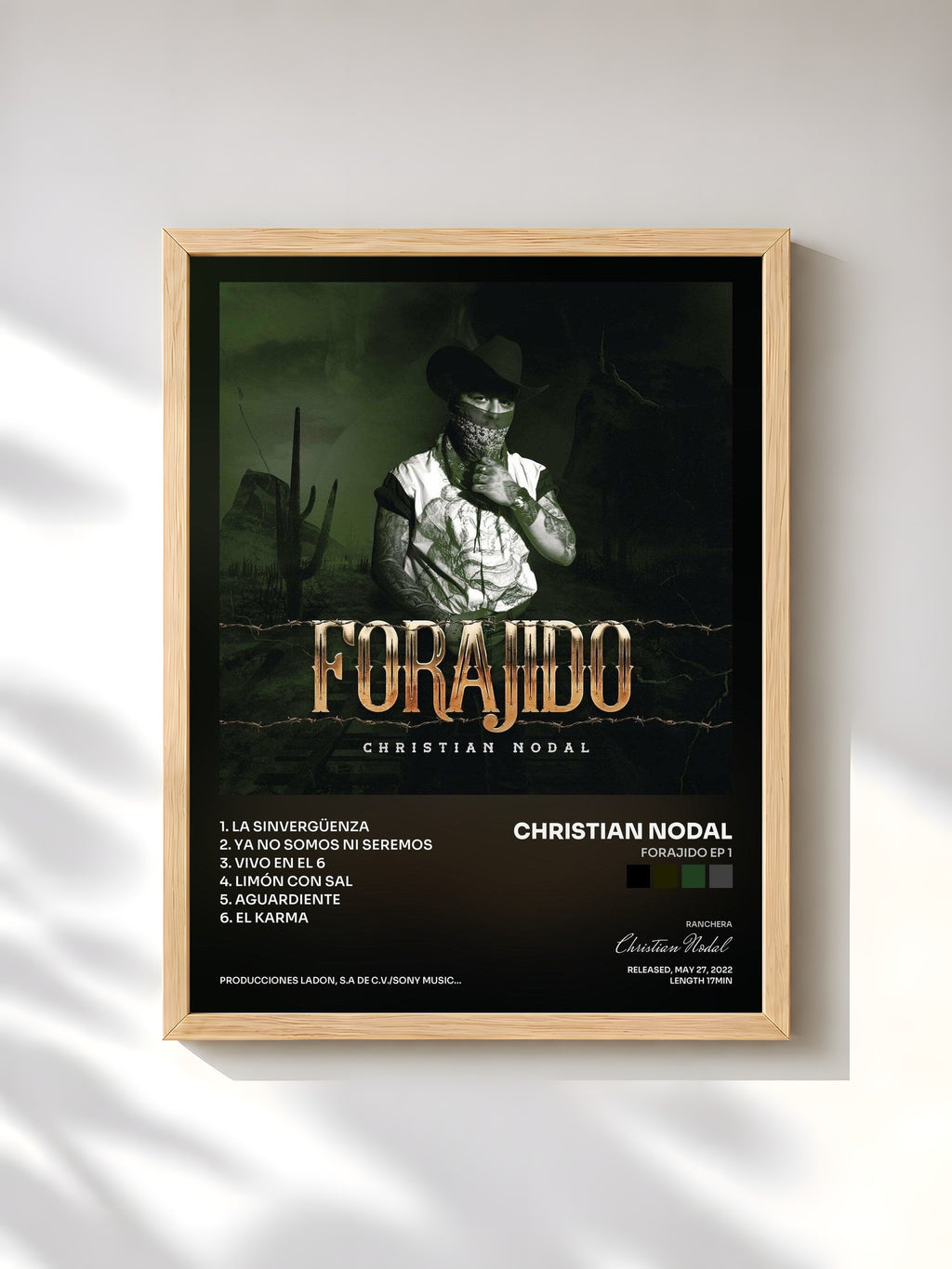 #bois Tableau de l'album Forajido EP 1 de Christian Nodal, cadre en bois brut, imprimé et encadré en France